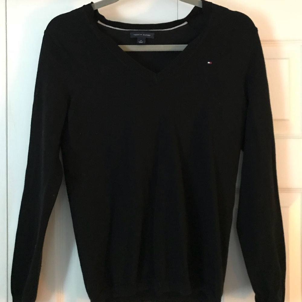 Tommy Hilfiger Vneck Sweater